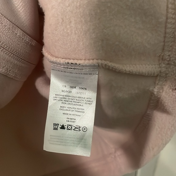 WOMENS ZIP UP COLUMBIA SWEATER - Picture 7 of 8